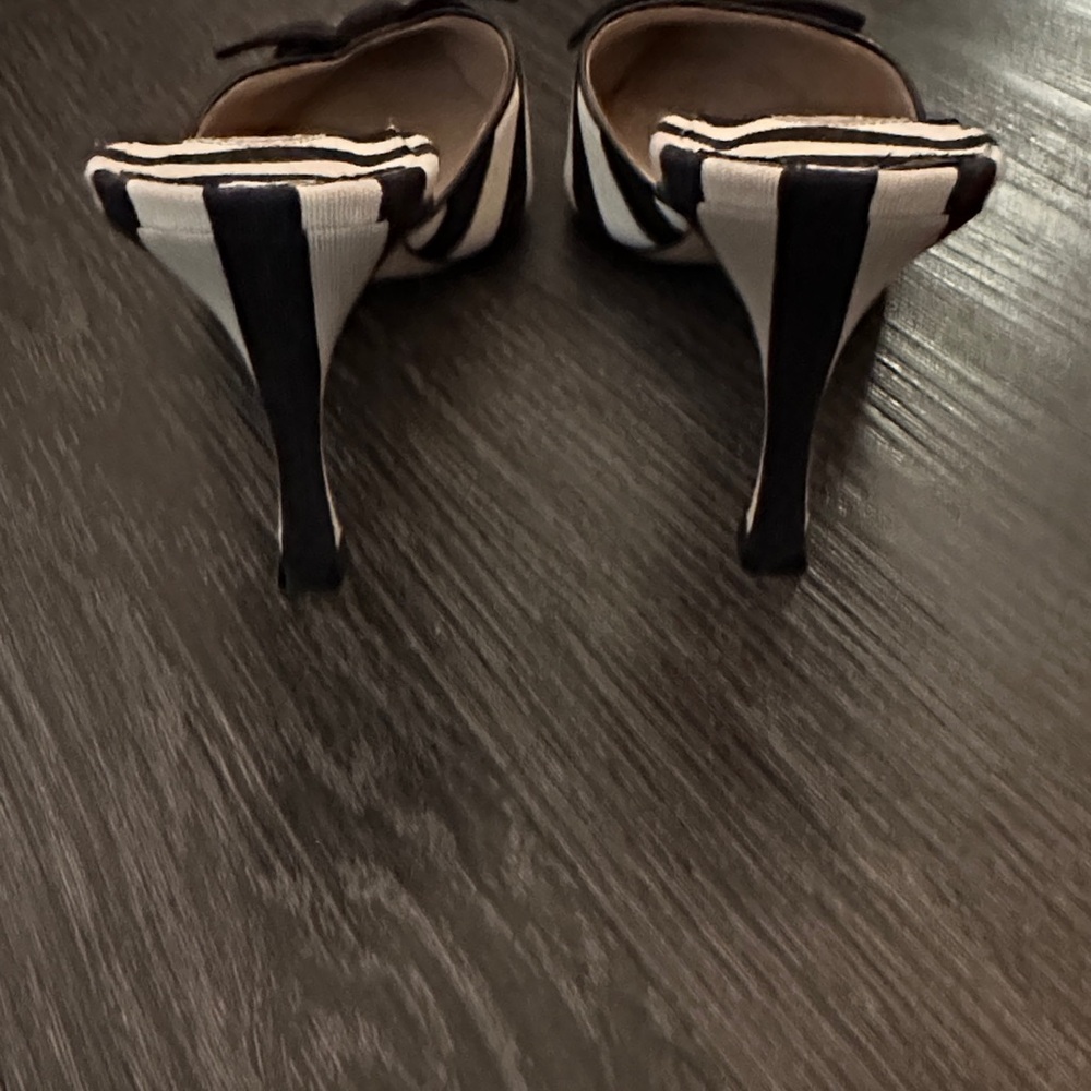 Manolo Blahnik Black and White Striped Heels - Picture 4 of 6